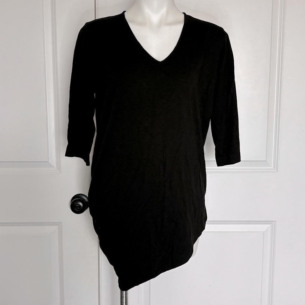 Universal Standard Black Liquid Jersey Asymmetric Hem Genevette V-neck Top S